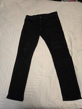 Black Denim Jeans (34x32) (Levi's) (Slim fit) (512)